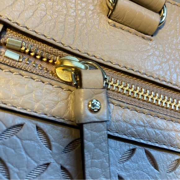 Kate Spade Satchel - Picture 8 of 16